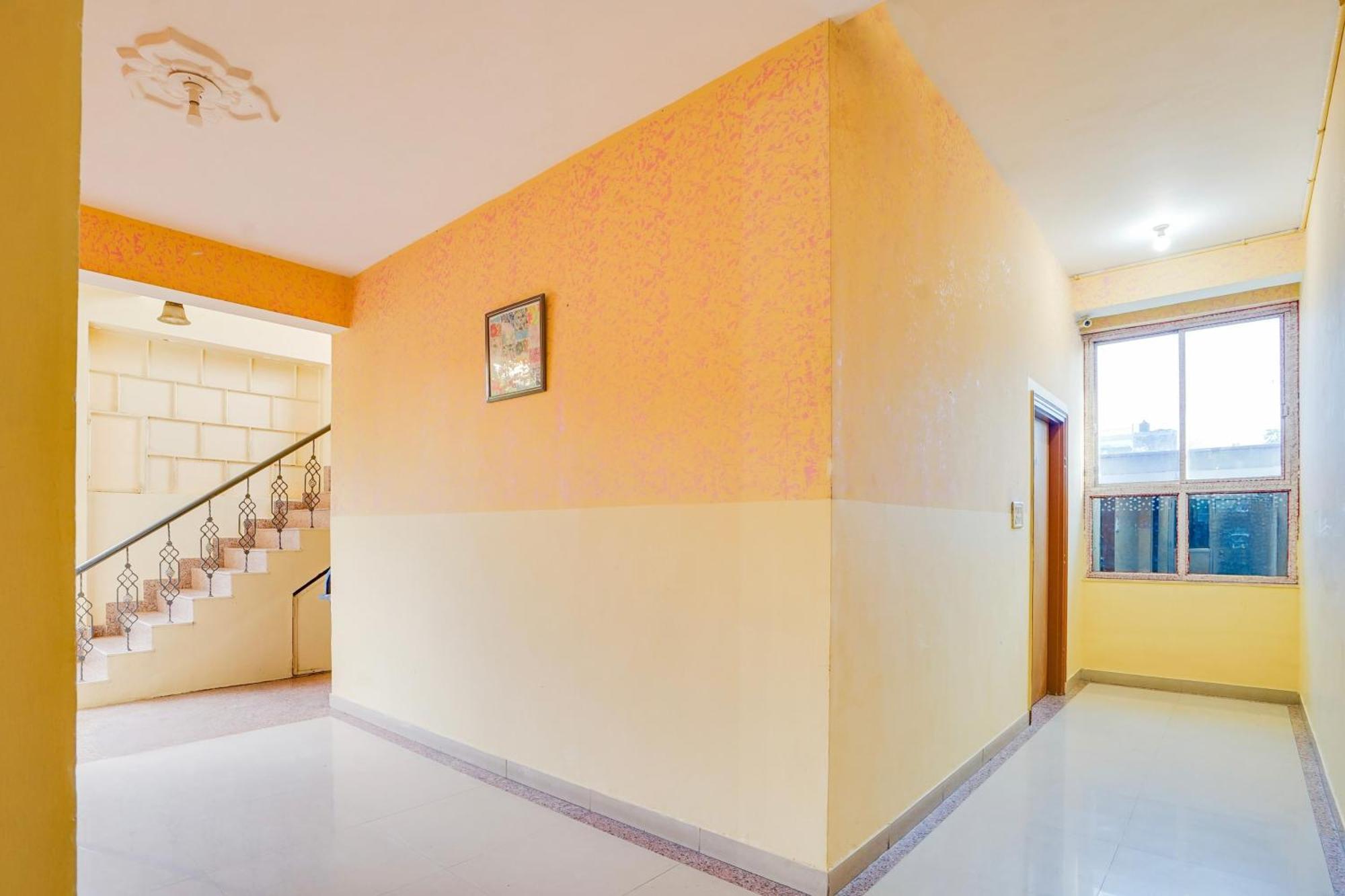 Super Hotel O Jln Marg Malviya Nagar Formerly Hotel Braj Haveli Jaipur Luaran gambar
